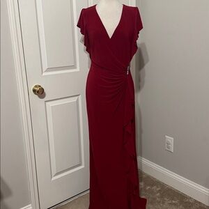 Lauren Ralph Lauren short sleeve red gown, size 10
